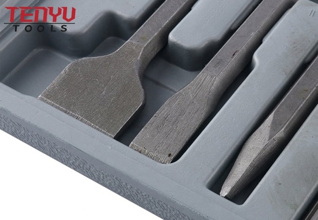 17Pcs Rotary Hammer Chisel Bit and SDS Plus Shank Drill Bits Set with Plastic Portable Storage Case for Bricks Concrete Masonry