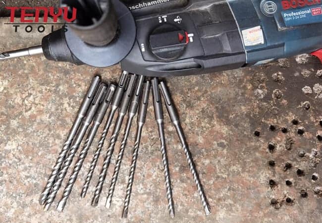 20pcs 40Cr Steel with YG8C Alloy Tip Rotary Hammer SDS Plus Drill Bits Set with Plastic Box for Masonry Concrete